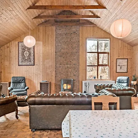 5 Bedroom In * Hadsund