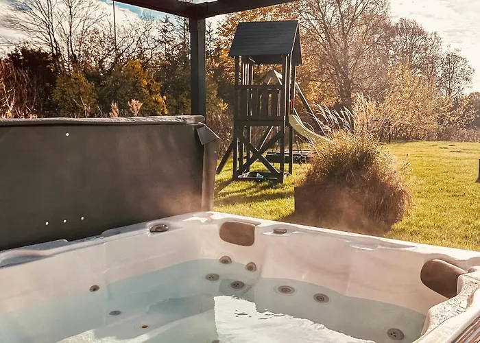 5 Bedroom In